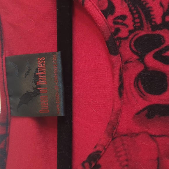 Queen of darkness mini dress - Picture 2 of 4